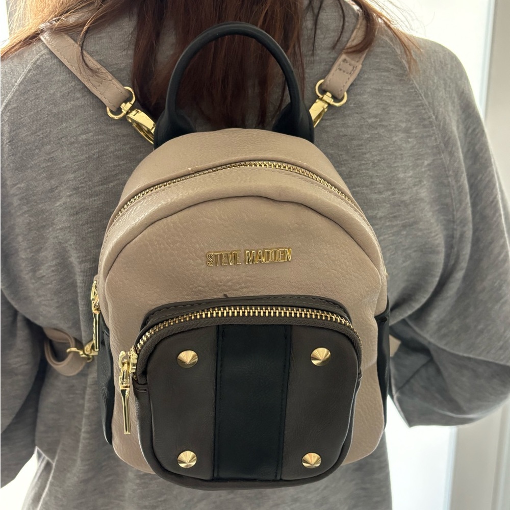 Steve Madden mini backpack brown and tan